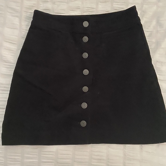 ARITZIA Black Cord Mini-Skirt - Picture 1 of 3